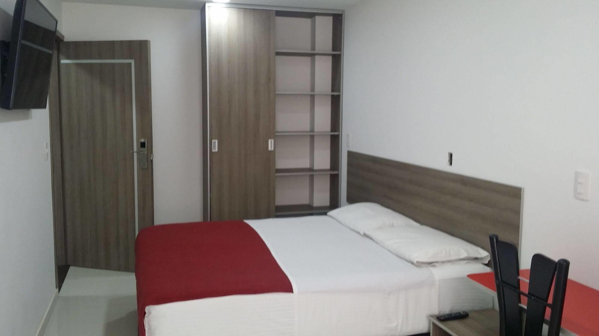 A Bogota On Holidays By Open - Hotel Cas-Embajada Americana Eksteriør billede